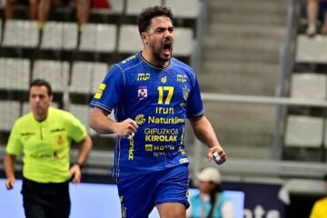 Rodrigo Salinas, más jerarquía para el proyecto Asobal del Cajasol Sevilla BM Proin