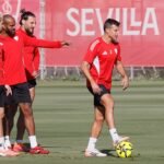 El Sevilla FC se despide de los siete jugadores que terminan contrato o cesión