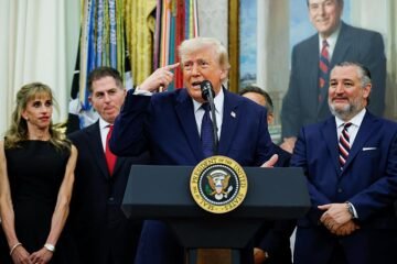 Trump defiende su llamada a la FIFA por Balogun: «¡Eso no era una falta!»