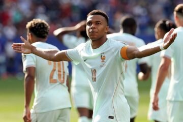 Mbappé acaba con el sueño de un Marruecos decepcionante y espera a España en la semifinal