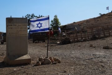 Consumo exige a cinco multinacionales la retirada de 141 nuevos alquileres turísticos en territorios palestinos ocupados por Israel