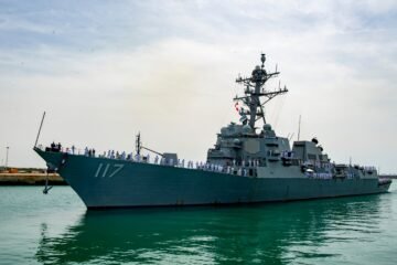 EE UU refuerza su presencia en la base de Rota con la llegada de un sexto destructor tras el verano