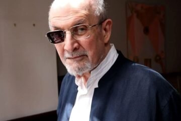 Salman Rushdie, turismo masivo y Annie Ernaux en las aulas: documentales del Atlàntida Mallorca Film Fest a los que seguir la pista 