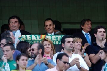 Los familiares de Lopera denuncian que el Betis los ha expulsado de La Cartuja