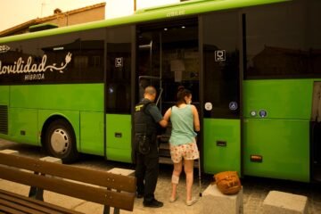 Cómo ha sido posible evacuar o confinar a 90.000 afectados por los incendios
