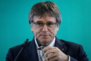 El caso del profesor austríaco que esgrime Carles Puigdemont para pedir una indemnización a España