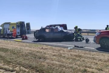 Luto en Ribera del Duero por la muerte de un conocido bodeguero, su mujer y dos de sus hijos en un accidente de tráfico: “Estamos rotos”
