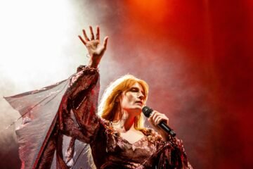 Mad Cool vive el embrujo de Florence and The Machine y la masificación del  escenario de Zara Larsson