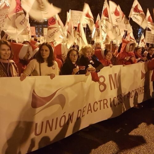La falta de aplicación de los protocolos contra las violencias machistas extiende el silencio en la cultura