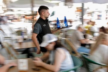 España mantiene el ritmo de crecimiento con un avance interanual del 2,7% hasta junio