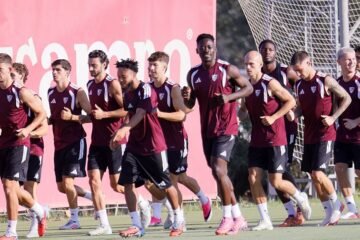 Akor pone rumbo a Venezia para cerrar su salida del Sevilla