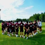 García Plaza entrena al Sevilla FC en el Cracovia Training Center