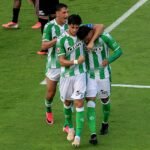 Fran García se exhibe y Deossa no se rinde en la goleada del Betis ante el Lyon (4-0)