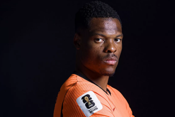 Oficial: Dumfries, cuarto fichaje del Real Madrid