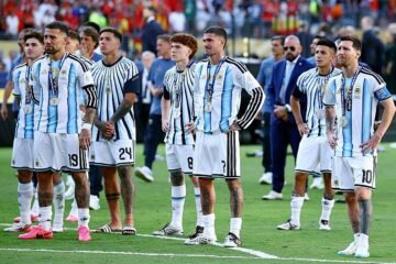 De Paul carga contra los críticos de Argentina: «Nuestras sonrisas molestan»