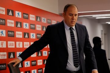 Los planes del Sevilla FC para el tramo final del mercado: varias salidas y, al menos, tres fichajes