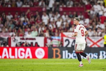 El balance del primer día de cinco de los siete fichajes de José Ignacio Navarro para el Sevilla FC