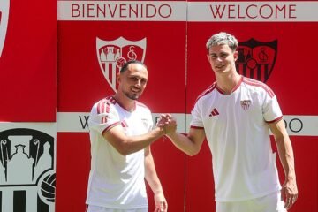 El Sevilla abona el terreno para su mayor inversión en fichajes en tres ejercicios
