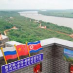 El eje antioccidental de Xi, Putin y Kim se juega en un pequeño río de Asia