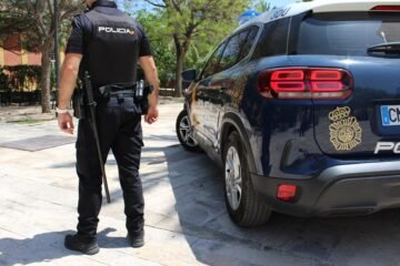 Detenido un hombre por el asesinato de su pareja en Marbella