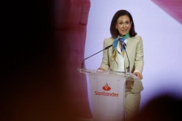 La Fed autoriza la compra de Webster por el Santander y la operación se cerrará en dos semanas