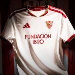 El Sevilla lucirá el logo de su fundación en el pecho de su camiseta en el estreno liguero