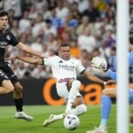 Un hat-trick de Mbappé señala el camino del Madrid de Mourinho