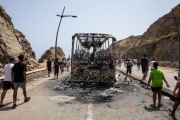 La crisis migratoria de Ceuta abre grietas entre los partidos de Marruecos que exigen una investigación por las muertes
