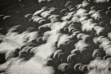 Bandas de sombra en un eclipse solar: qué son y cómo fotografiar uno de los fenómenos más extraños del cielo