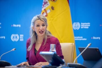 El programa de Yolanda Díaz para liderar la OIT defiende una carta de derechos laborales mínimos para todos los países