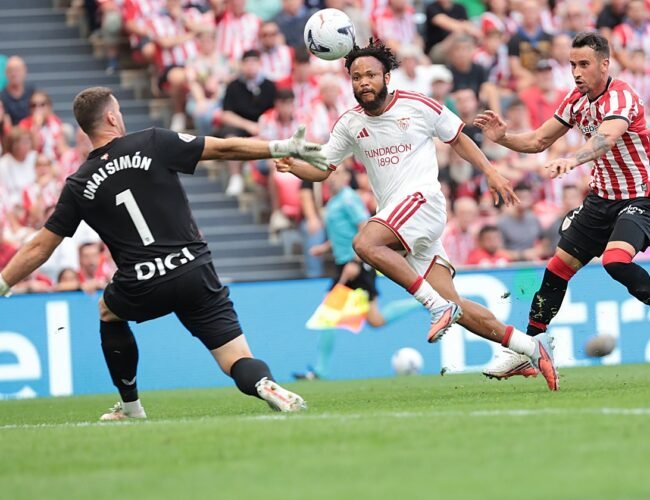 Ejuke: «Siempre intento estar disponible para ayudar al equipo en todo lo que pueda»