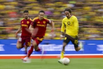 Fabio Silva jugó la última media hora en el amistoso del Dortmund ante la Roma