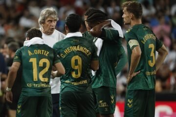 Valencia-Betis: Doctorarse en Pellegrini exige no discutirlo nunca antes de tiempo