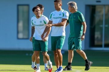 Pellegrini quiere más: «En cada competición hay que tener la ambición de llegar lo más arriba posible»