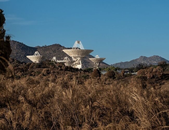 Dos meses del fuego que llegó hasta las puertas del espacio: «Salvaron la antena que nos conecta con las estrellas»