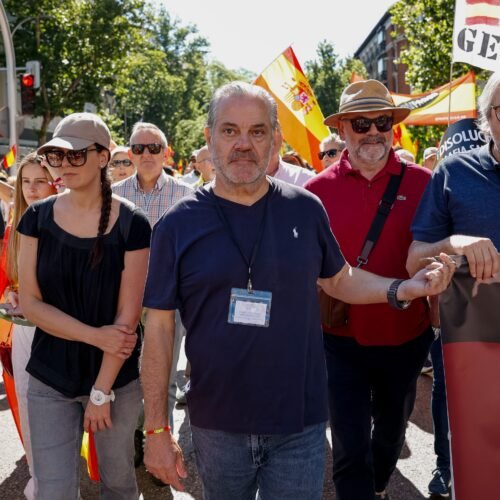 Qué es Sociedad Civil Española: así es la red derechista tras la manifestación “ciudadana” para juzgar a Sánchez por “traición”