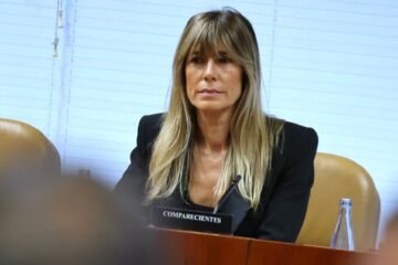 El juez Peinado cita a Begoña Gómez este martes a una audiencia preliminar antes de abrir juicio oral