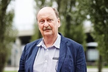 Edzard Ernst, investigador: “Los científicos deben tener mucho cuidado con los políticos de dudosa moral”