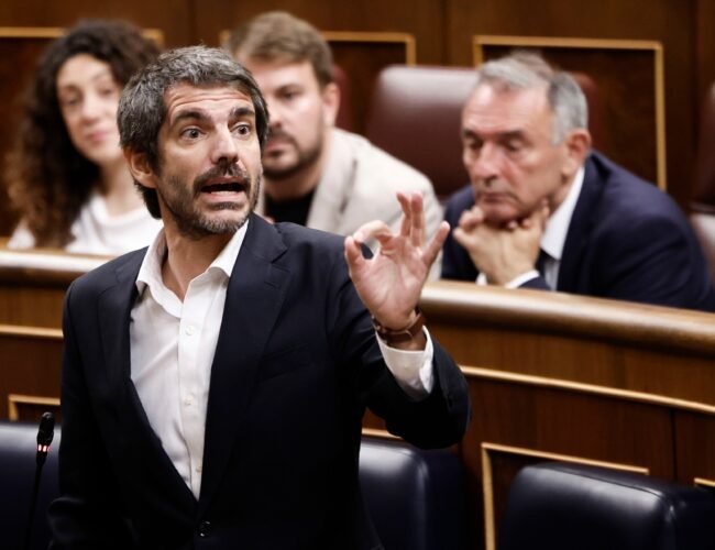 Ernest Urtasun y su Ministerio de Cultura, a examen en el Congreso