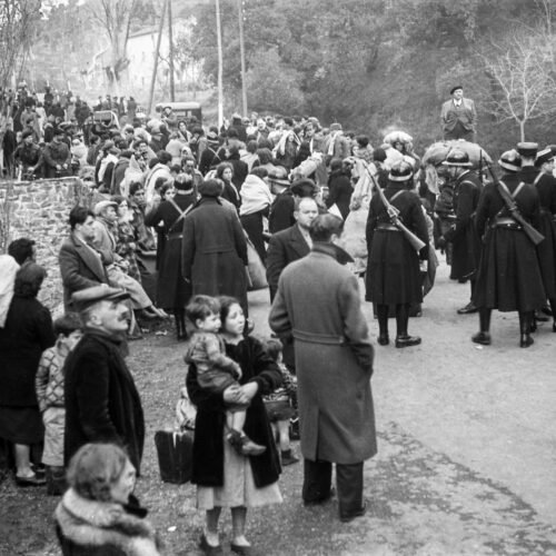 El “Robert Capa suizo”, el fotógrafo que tomó desconocidas imágenes de niños en la Guerra Civil