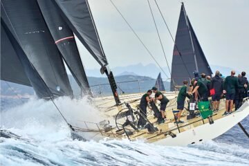 Dos españoles ganan la Maxi Yacht Rolex Cup