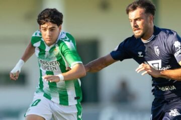 El Betis Deportivo no logra derribar el muro del Antoniano (0-0)