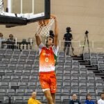 El Insolac Caja 87 vuela en Granada con un derroche de pasión defensiva (74-89)