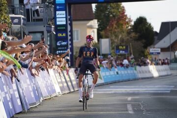 El ciclismo español sigue de fiesta: Héctor Álvarez, campeón de Europa sub-23