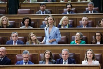 Feijóo se refuerza en el Congreso: portavoces de la línea dura, veteranos y experiencia de gestión con miras al Gobierno