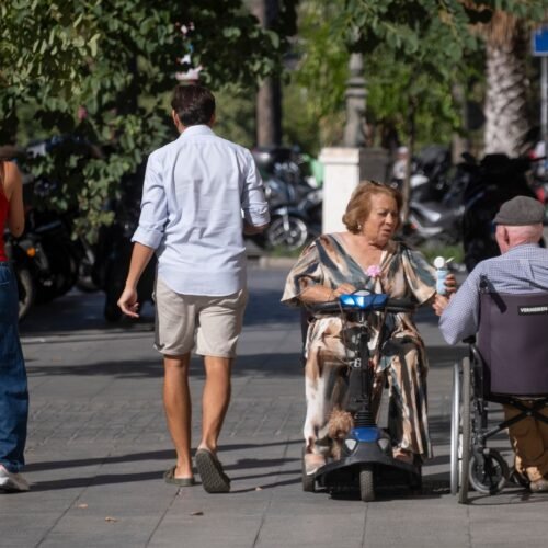 El PSOE y el PP encienden la batalla por el futuro de las pensiones