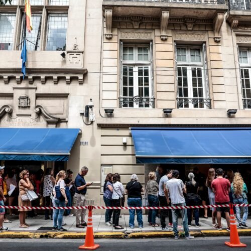 El Supremo decide ‘in extremis’ sobre el derecho a voto de los descendientes del exilio para el 29-N