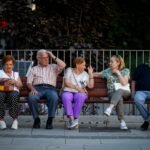Cada vez más pensiones, pero no de viudedad: por qué estas prestaciones no avanzan al ritmo de las jubilaciones