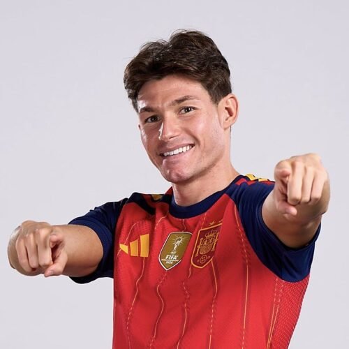 Fran García, titular en el España – República Checa